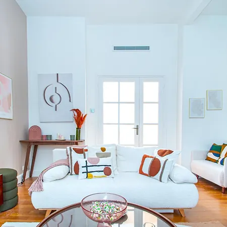 Apartment Agreable Rue De La Pompe Paris